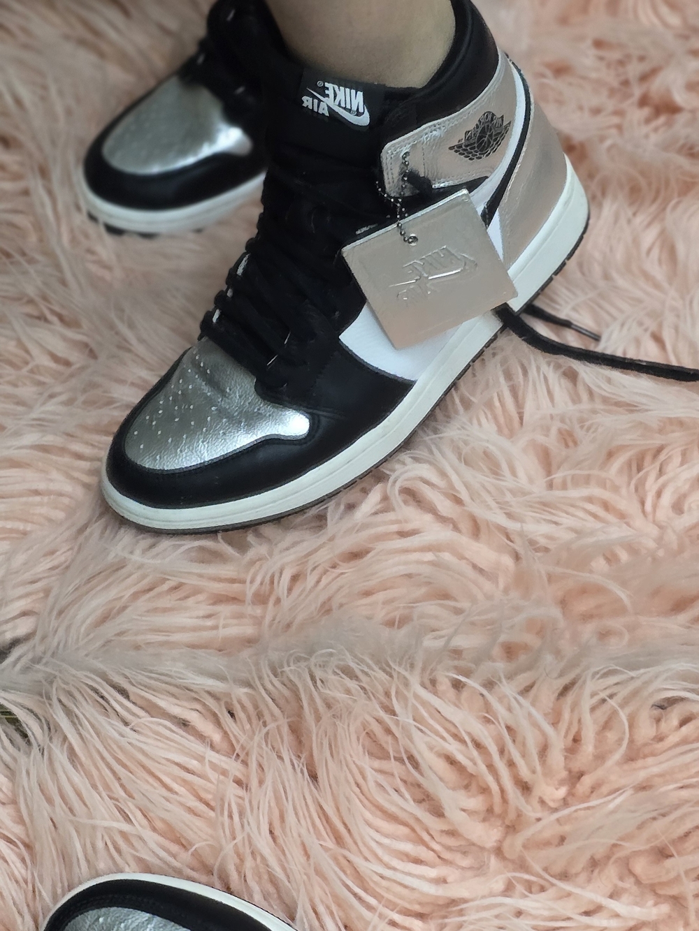 Air Jordan 1 High OG "Silver Toe" – Women’s Size 9 (Men’s 7.5) - Authentic